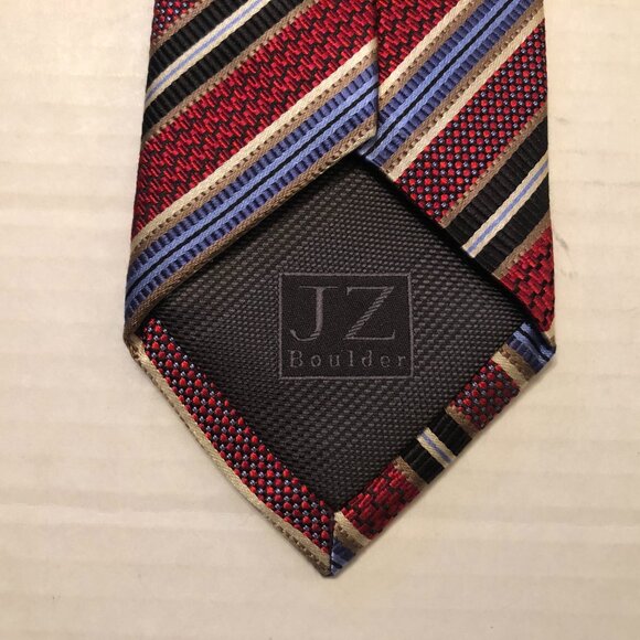 JZ Richards men's new red 100%silk tie  3 1/4" X 59" - Picture 2 of 5
